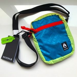 Nixon “stash” bag made with recycled materials